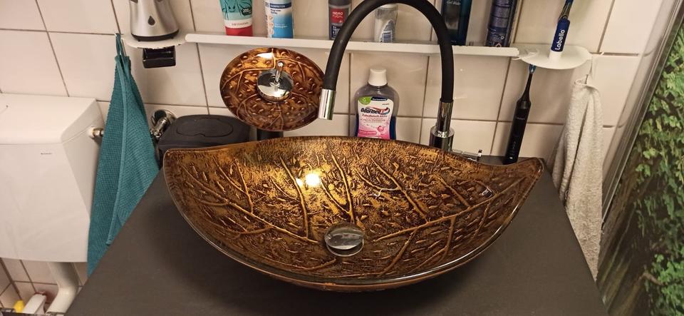 Etagenwohnung Solingen Mitte - 3 Zimmer, 75 m&sup2;, 670&euro; | Angebot:24534095