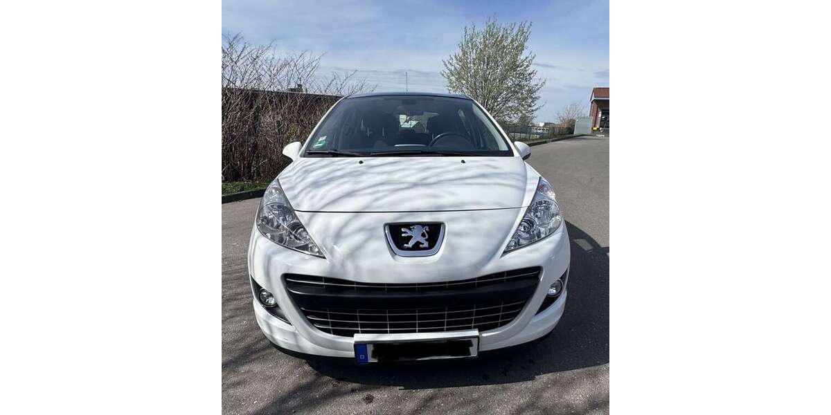 Peugeot 207 73.200 km 4.800 &euro; Remscheid 42899
