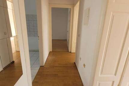 Wohnung Mülheim a. d. Ruhr - 3 Zimmer, 70 m&sup2;, 470&euro; | Angebot:26897263