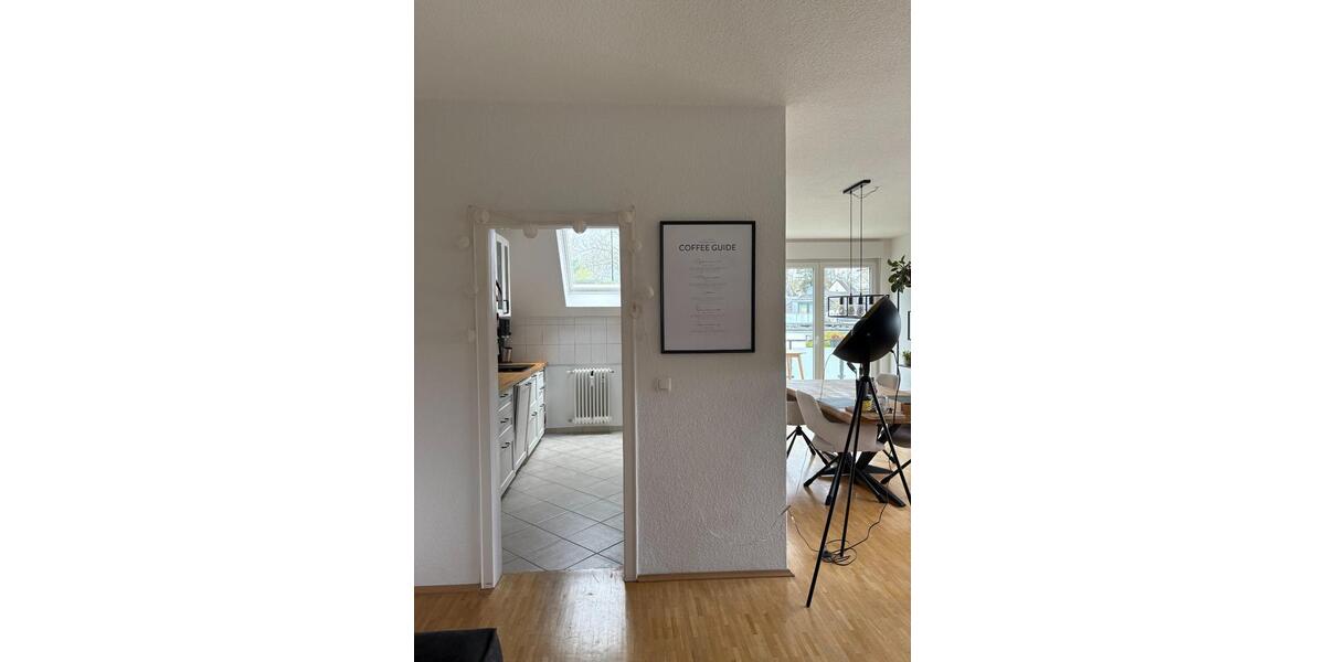 Dachgeschoßwohnung Hattingen Niederbonsfeld - 3.5 Zimmer, 98 m&sup2;, 1.025&euro; | Angebot:25920041