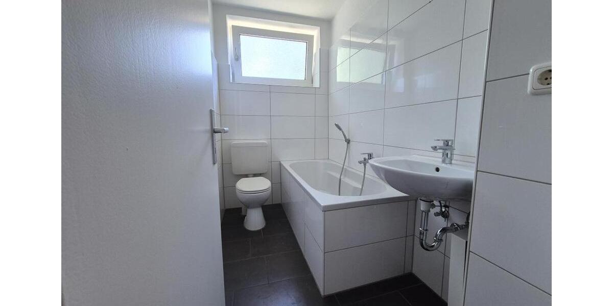 Etagenwohnung Duisburg Hamborn - 3 Zimmer, 61 m&sup2;, 450&euro; | Angebot:22721068