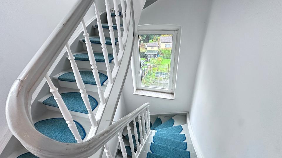 Doppelhaushälfte Solingen Mitte - 9 Zimmer, 210 m&sup2;, 340.000&euro; | Angebot:25832753