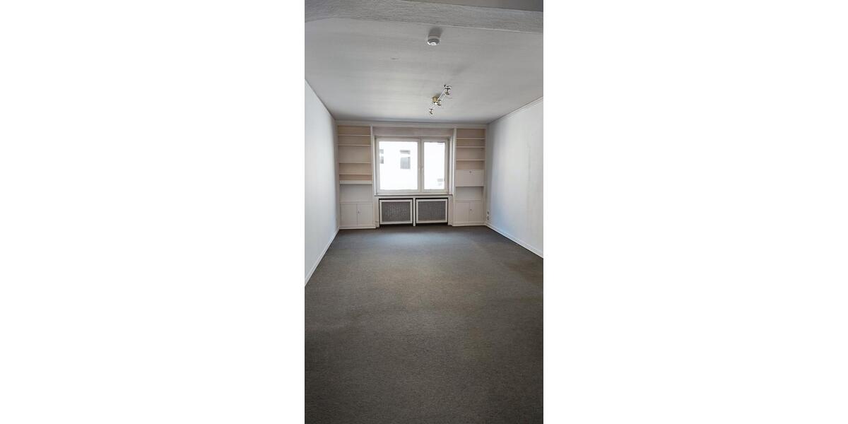 Etagenwohnung Duisburg Duisburg-Mitte - 2 Zimmer, 69 m&sup2;, 490&euro; | Angebot:27555692