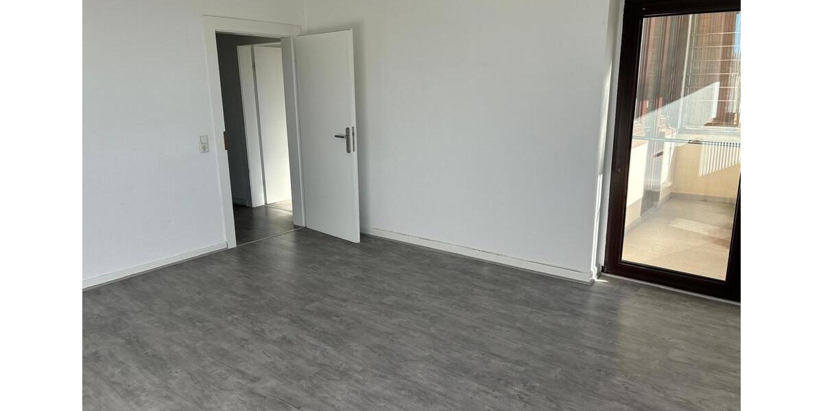 Etagenwohnung Hilden - 3 Zimmer, 92 m&sup2;, 1.175&euro; | Angebot:26032938