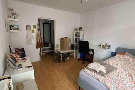 Wohnung Düsseldorf Pempelfort - 2 Zimmer, 28 m&sup2;, 600&euro; | Angebot:24790776