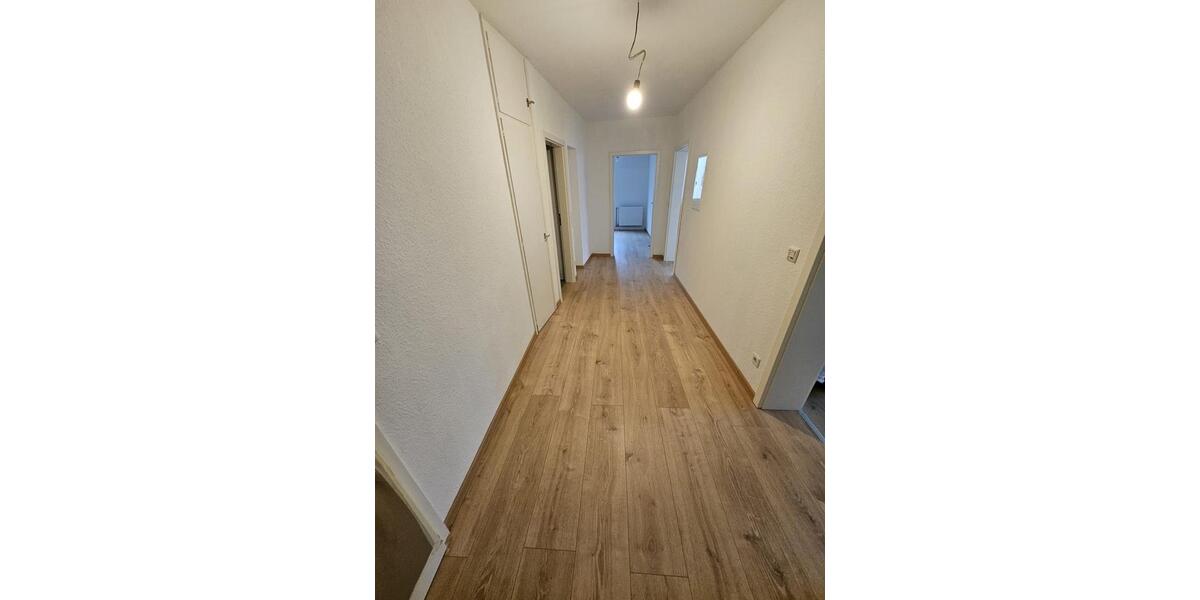 Etagenwohnung Ratingen - 2 Zimmer, 68 m&sup2;, 1.060&euro; | Angebot:27572215