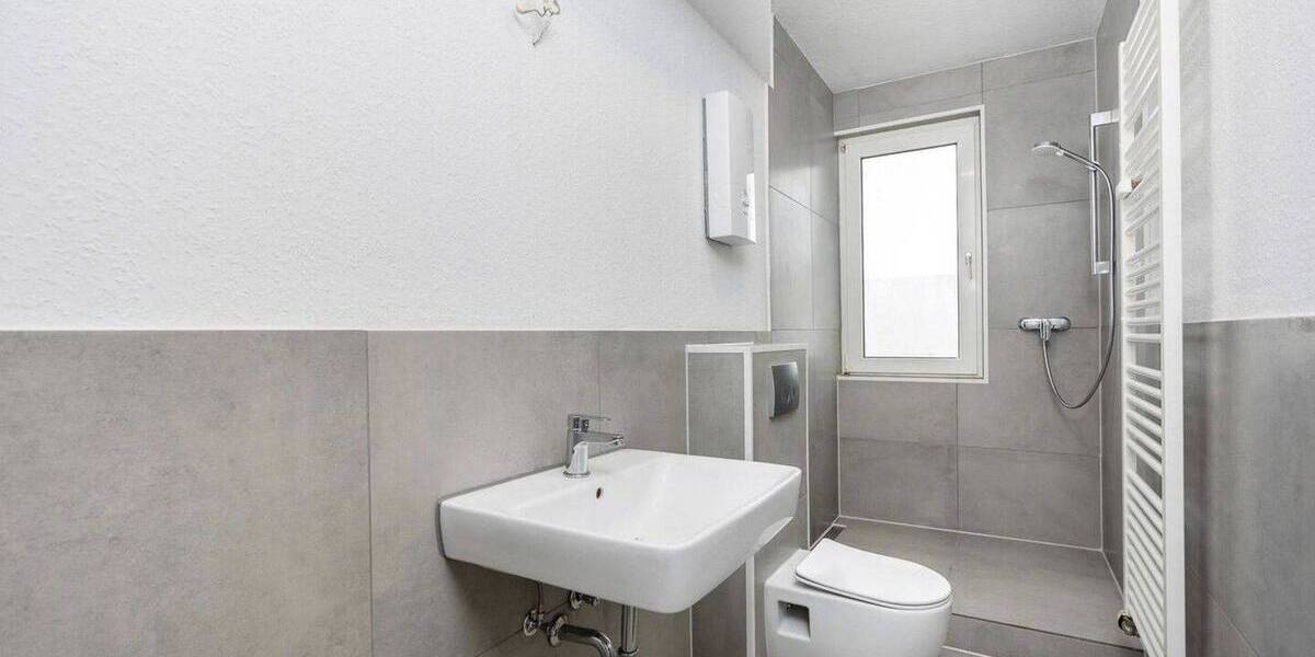 Etagenwohnung Düsseldorf Rath - 2 Zimmer, 55 m&sup2;, 238.500&euro; | Angebot:26835448