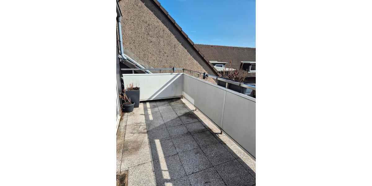 Dachgeschoßwohnung Herne Sodingen - 4 Zimmer, 95 m&sup2;, 640&euro; | Angebot:27534770
