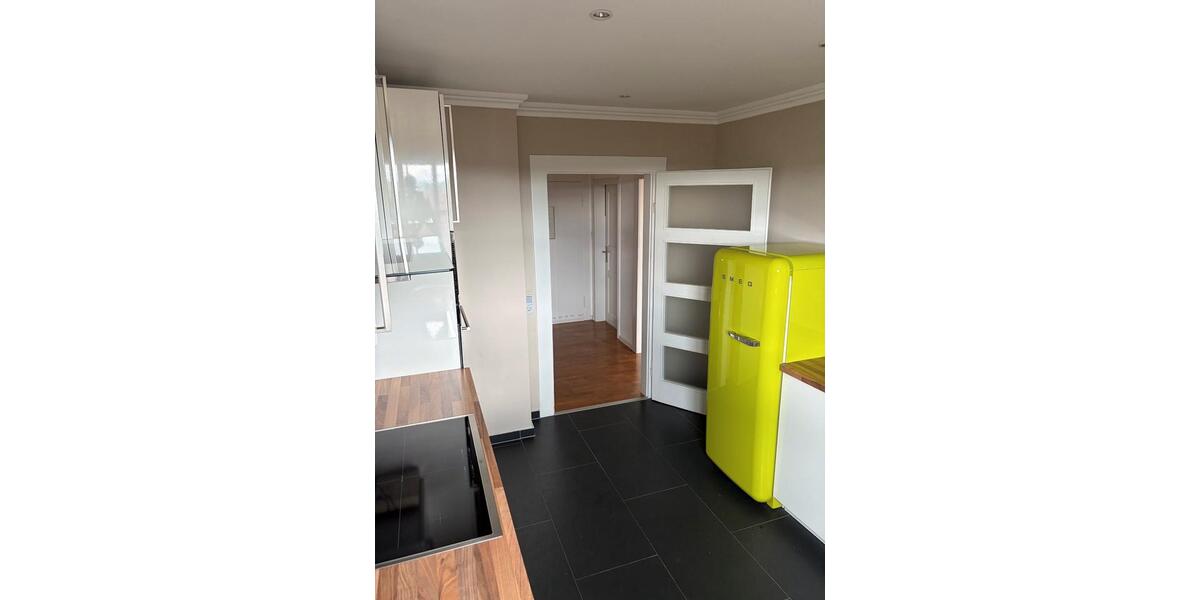 Dachgeschoßwohnung Düsseldorf Stadtbezirk 7 - 4 Zimmer, 139 m&sup2;, 620.000&euro; | Angebot:27496427