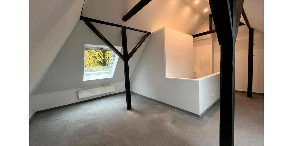 Maisonettenwohnung Remscheid Gemarkung Bergisch Born - 3 Zimmer, 90 m&sup2;, 830&euro; | Angebot:25569576