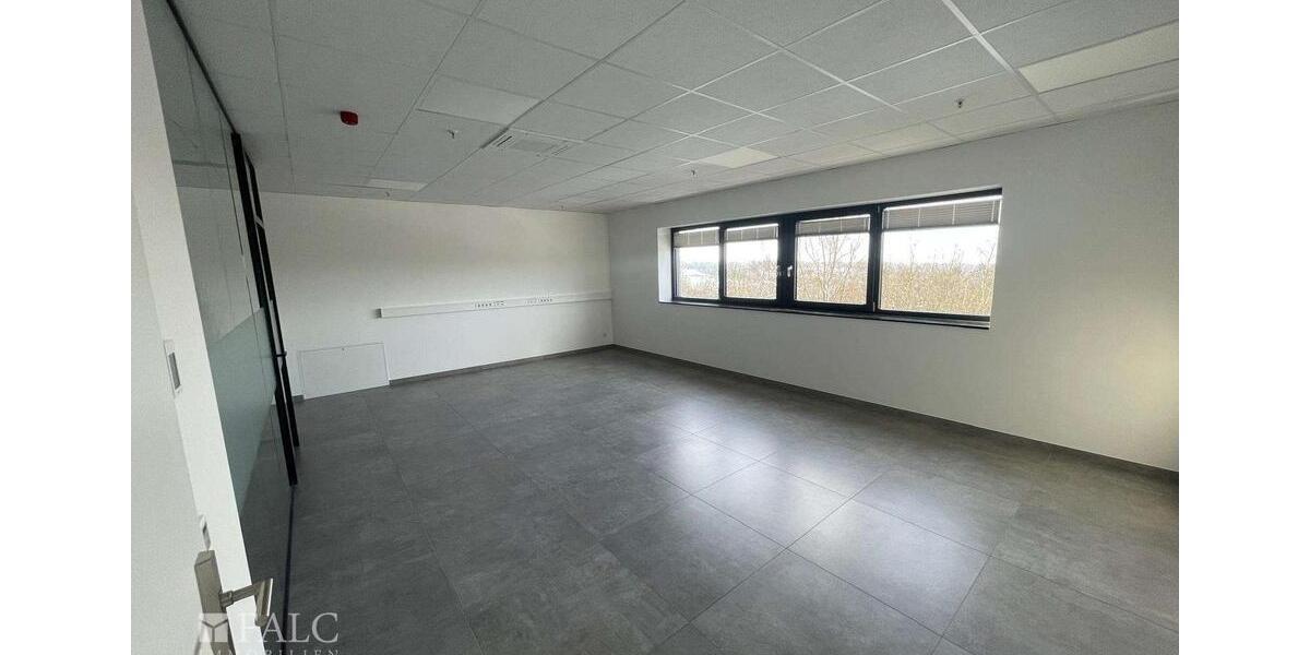 Gewerbeobjekt Solingen Central - 3.360&euro; | Angebot:24807689