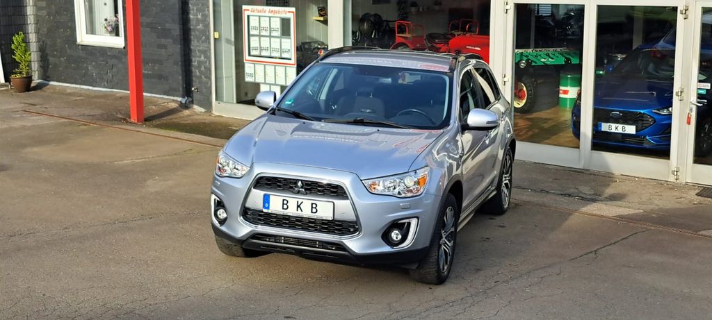Mitsubishi ASX 93.486 km 12.590 &euro; Remscheid 42897