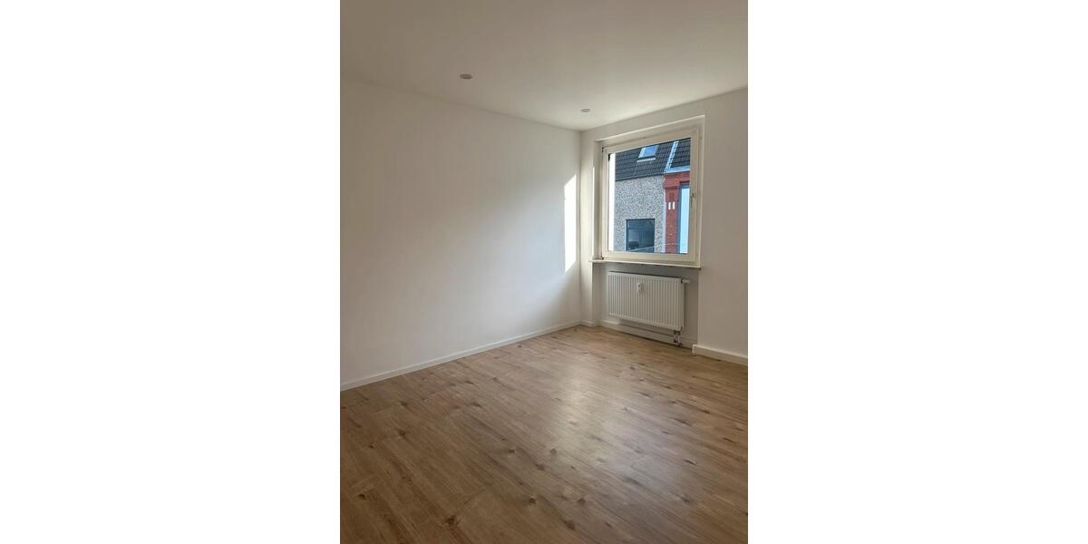 Etagenwohnung Wuppertal Gemarkung Langerfeld - 2 Zimmer, 55 m&sup2;, 550&euro; | Angebot:25423268
