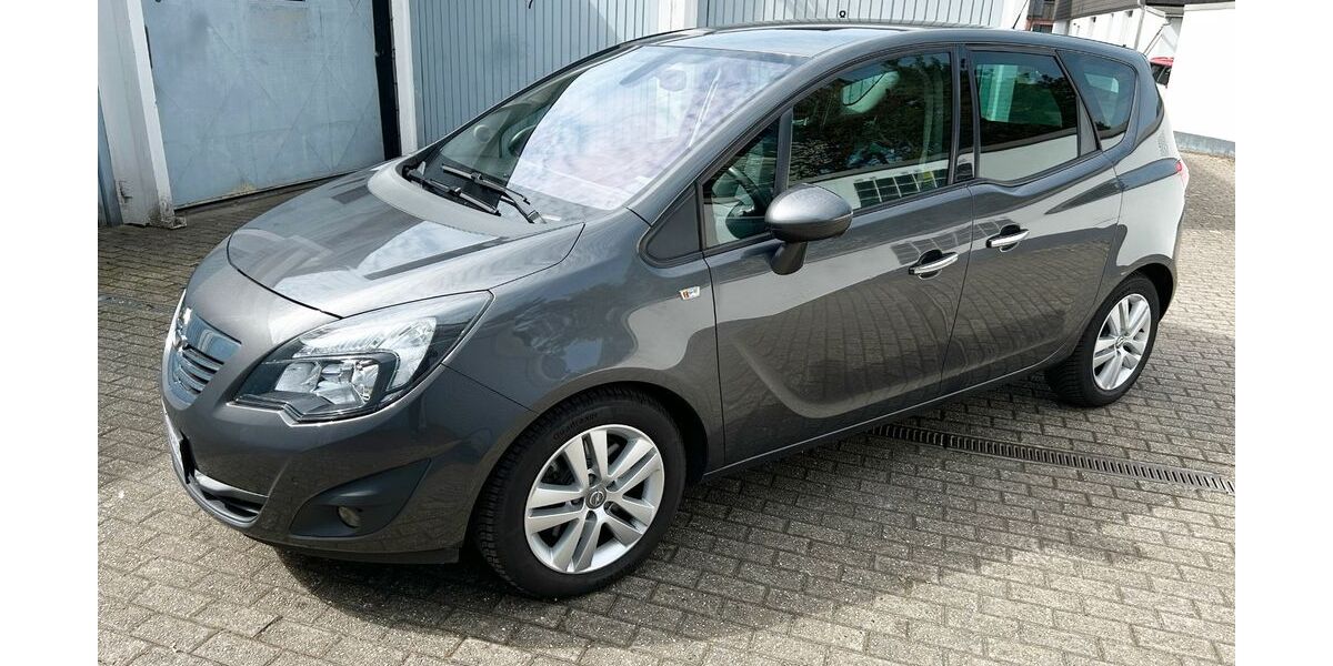 Opel Meriva 146.000 km 4.800 &euro; Oberhausen 46047