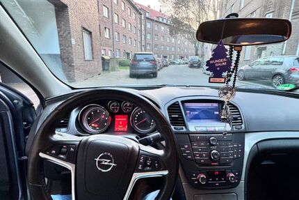 Opel Insignia 158.000 km 6.800 &euro; Herne 44627