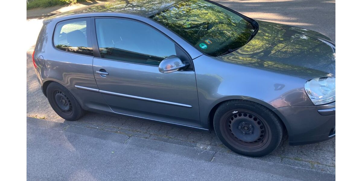 VW Golf 321.000 km 1.699 &euro; Gladbeck 45968