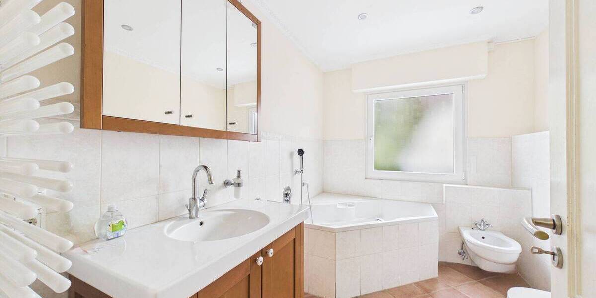 Einfamilienhaus Gevelsberg - 6 Zimmer, 207 m&sup2;, 658.000&euro; | Angebot:25958917