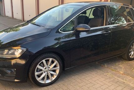 VW Golf Sportsvan 162.000 km 9.800 &euro; düsseldorf 40489