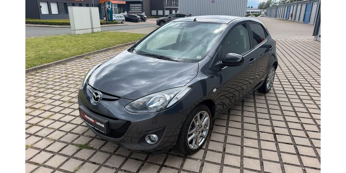 Mazda 2 101.000 km 5.450 &euro; Essen 45329