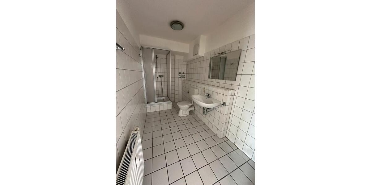 Etagenwohnung Duisburg Duisburg-Mitte - 2.5 Zimmer, 63 m&sup2;, 535&euro; | Angebot:26261726