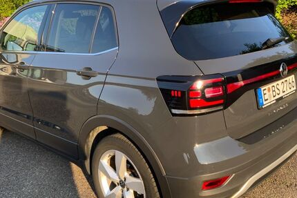 VW T-Cross 64.000 km 16.460 &euro; Essen 45355