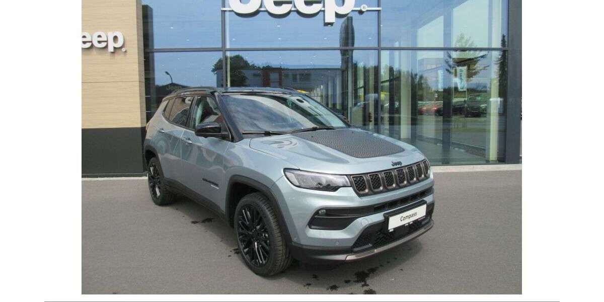Jeep Compass 5.990 km 24.985 &euro; Oberhausen 46049