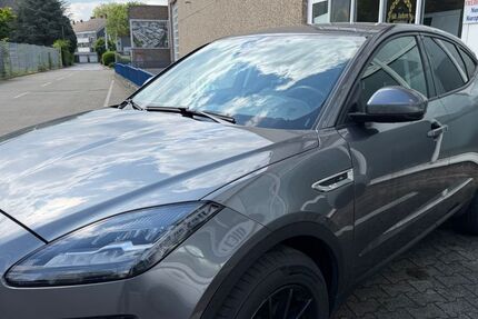 Jaguar E-Pace 81.000 km 22.500 &euro; Duisburg 47138