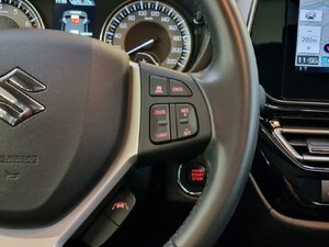 Suzuki SX4 S-Cross Comfort+ AllGrip Allwetter SSD SHZ Nav 36.532 km 23.290 &euro; HAAN 42781