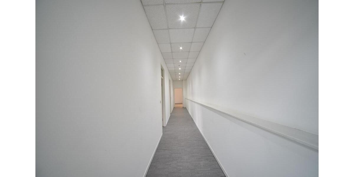 Gewerbeobjekt Oberhausen Alt-Oberhausen - 1.828&euro; | Angebot:25444636