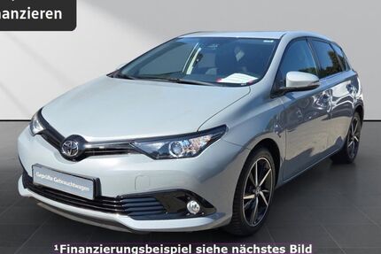 Toyota Auris 81.700 km 13.590 &euro; Solingen 42719
