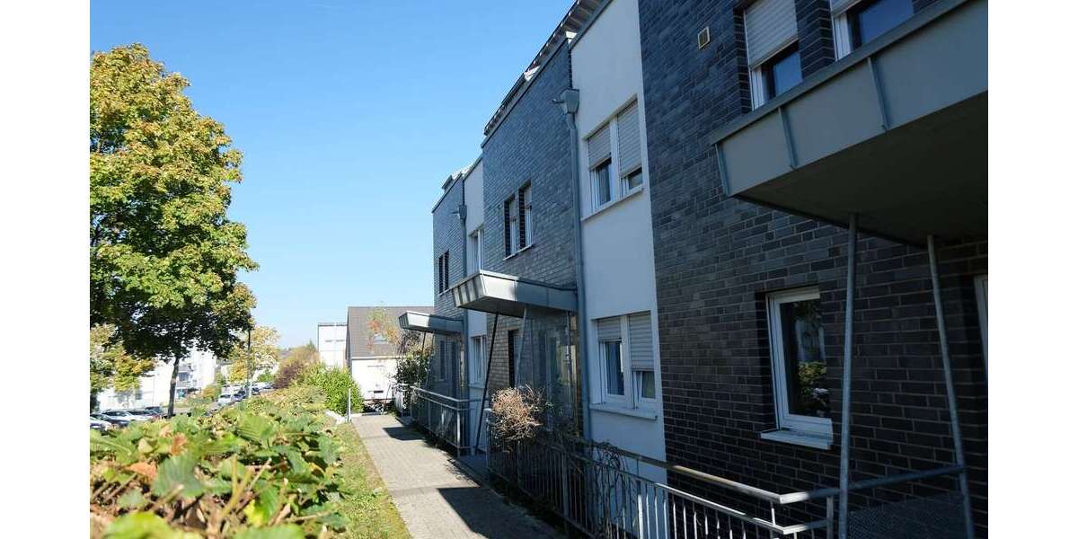 Etagenwohnung Düsseldorf-Wittlaer Wittlaer - 4 Zimmer, 115 m&sup2;, 1.550&euro; | Angebot:27544259