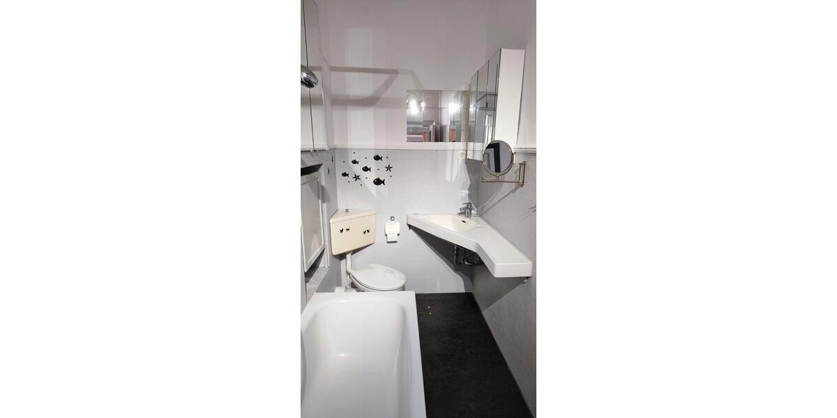 Etagenwohnung Duisburg Duisburg-Mitte - 2 Zimmer, 69 m&sup2;, 490&euro; | Angebot:27555692