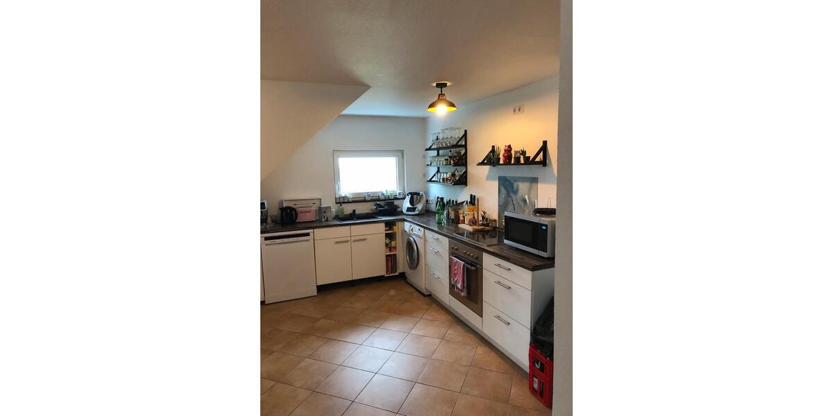 Dachgeschoßwohnung Haan - 4 Zimmer, 100 m&sup2;, 1.250&euro; | Angebot:25962529