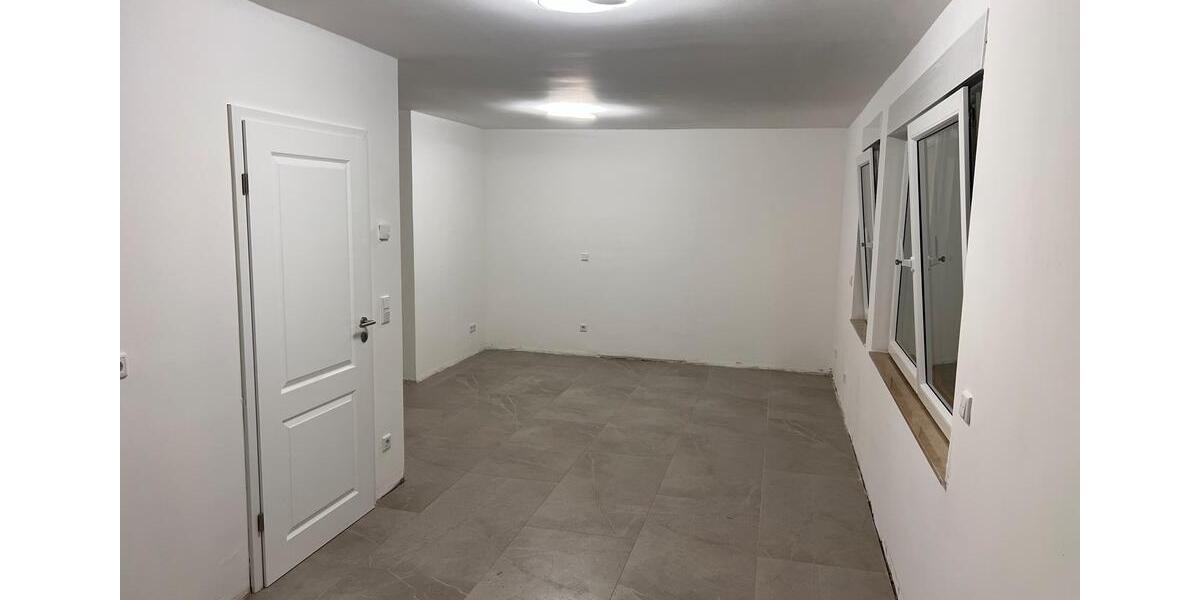 Erdgeschoßwohnung Wuppertal Gemarkung Langerfeld - 1 Zimmer, 70 m&sup2;, 1.000&euro; | Angebot:27552773