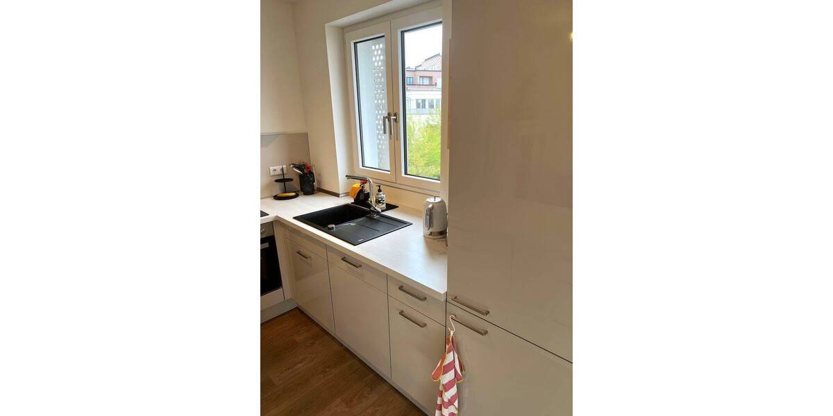Etagenwohnung Düsseldorf Derendorf - 3 Zimmer, 74 m&sup2;, 1.100&euro; | Angebot:26825336