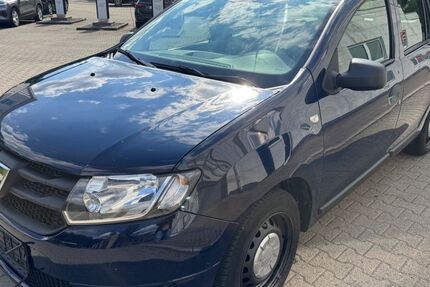 Dacia Logan 176.000 km 2.999 &euro; Essen 45133