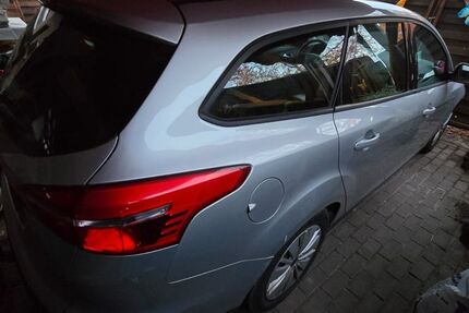 Ford Focus 245.000 km 2.999 &euro; Wuppertal 42369