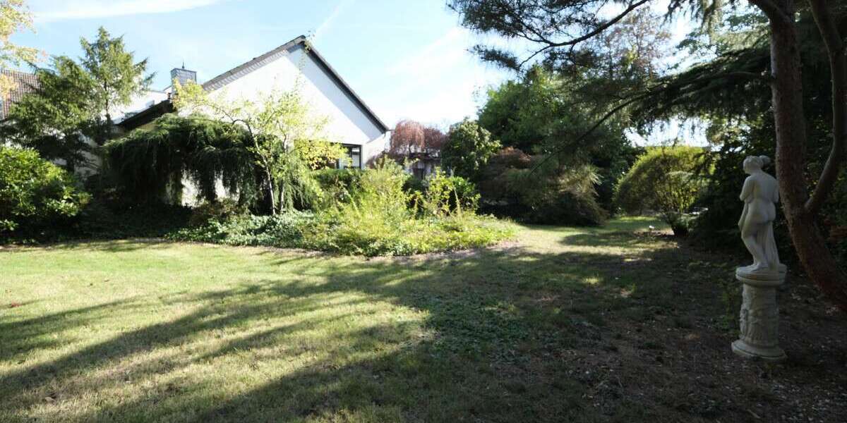 Einfamilienhaus Monheim am Rhein - 5 Zimmer, 244 m&sup2;, 1.085.000&euro; | Angebot:24989530
