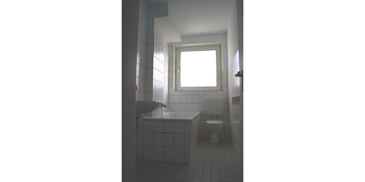 Erdgeschoßwohnung Essen Stadtbezirk VI - 2.5 Zimmer, 55 m&sup2;, 475&euro; | Angebot:25770306