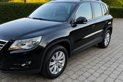 VW Tiguan 108.715 km 9.390 &euro; Essen 45134