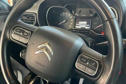 Citroen Berlingo 118.000 km 12.950 &euro; Oberhausen 46147
