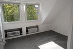 Dachgeschoßwohnung Neuss Augustinusviertel - 3 Zimmer, 47 m&sup2;, 530&euro; | Angebot:27577655