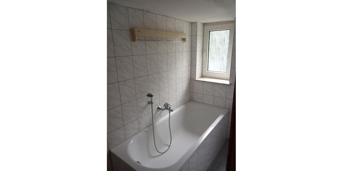 Etagenwohnung Gelsenkirchen Gelsenkirchen-Mitte - 5 Zimmer, 110 m&sup2;, 710&euro; | Angebot:27550521