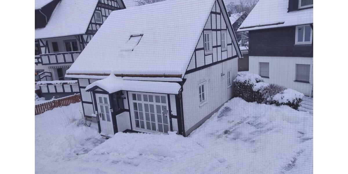 Einfamilienhaus Duisburg Hamborn - 4 Zimmer, 900&euro; | Angebot:23410101