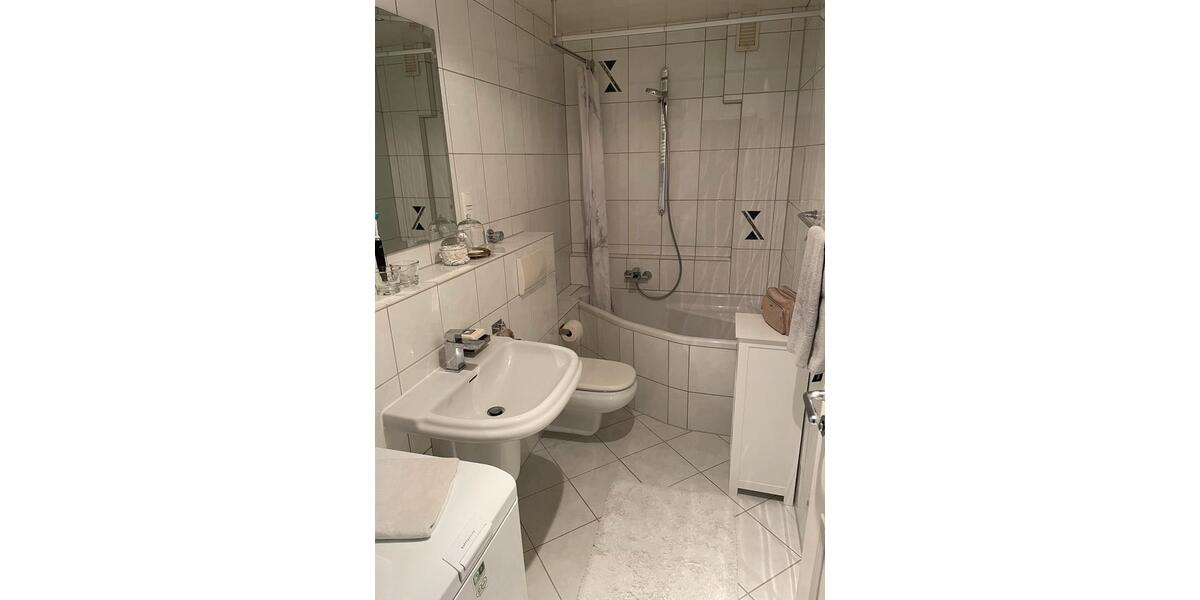 Etagenwohnung Essen Stadtbezirk IV - 3.5 Zimmer, 70 m&sup2;, 229.000&euro; | Angebot:26827314