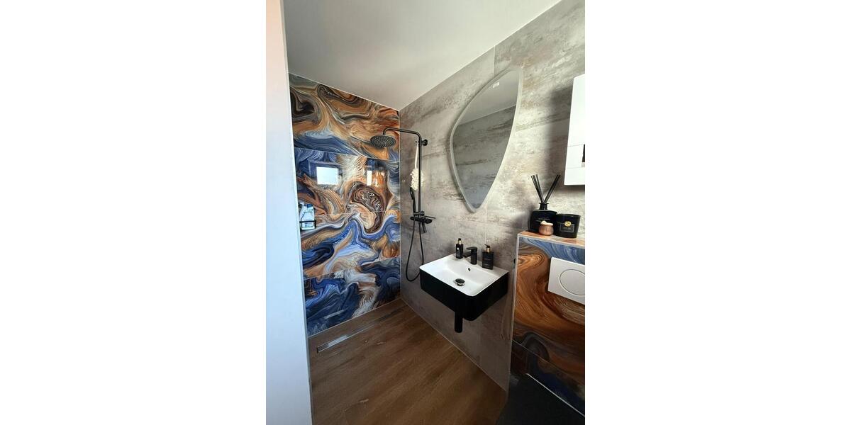Bungalow Solingen Mitte - 4 Zimmer, 170 m&sup2;, 2.100&euro; | Angebot:27569773