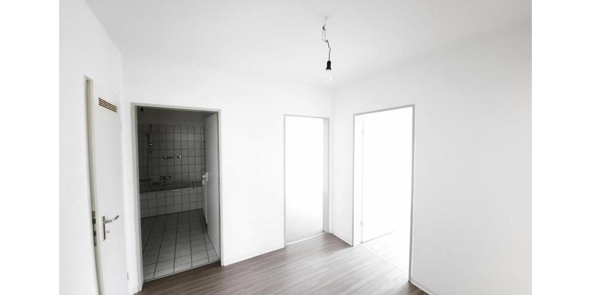 Dachgeschoßwohnung Duisburg Hamborn - 2.5 Zimmer, 59 m&sup2;, 510&euro; | Angebot:25409531