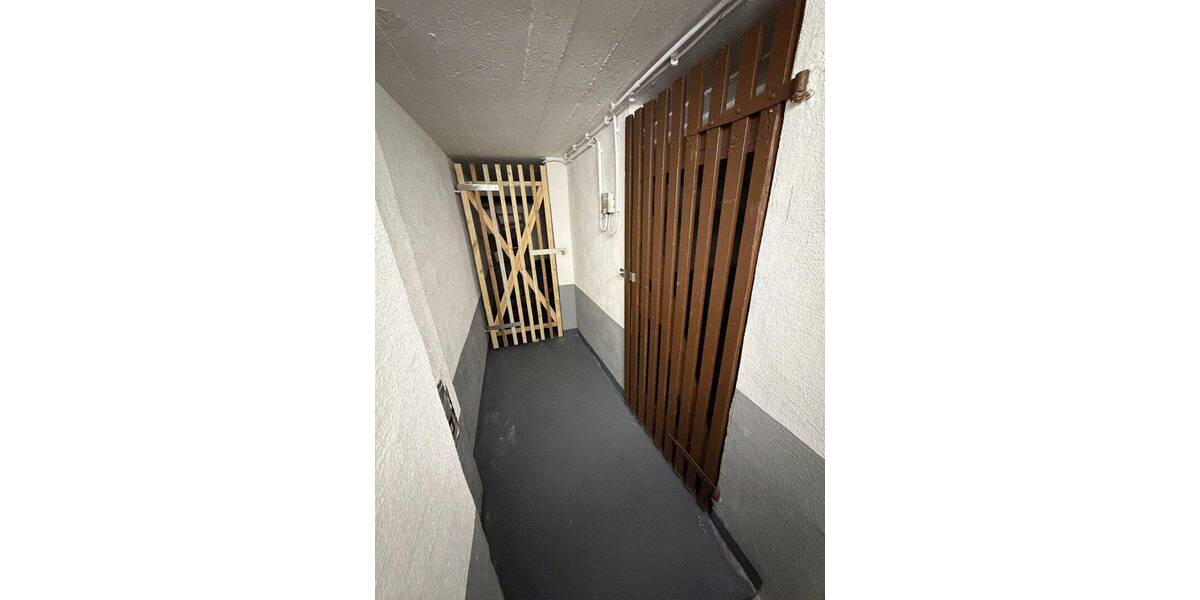 Mehrfamilienhaus, Wohnhaus Essen Stoppenberg - 9 Zimmer, 221 m&sup2;, 299.000&euro; | Angebot:25897495