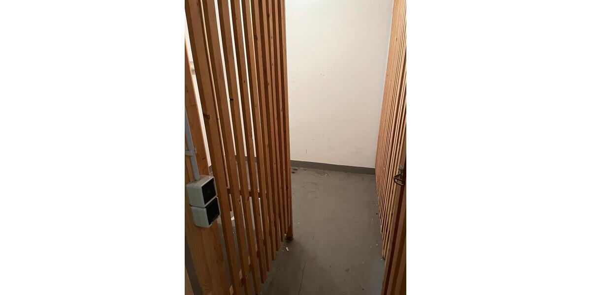Etagenwohnung Wermelskirchen - 1 Zimmer, 38 m&sup2;, 420&euro; | Angebot:27545470
