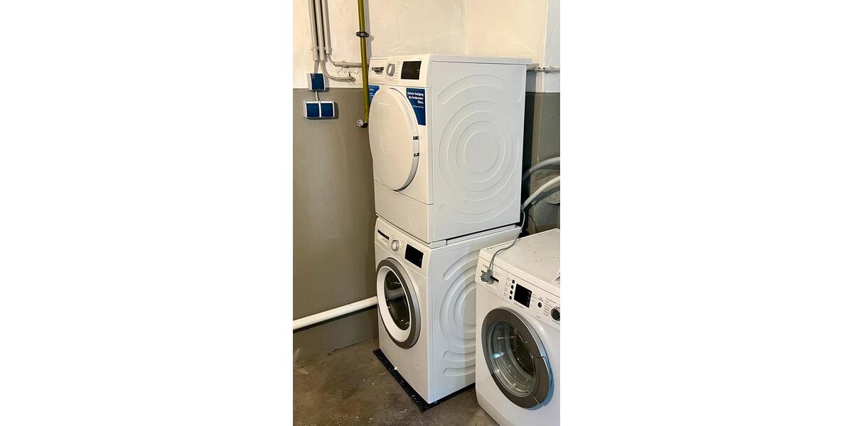 Etagenwohnung Essen Stadtbezirk II - 2 Zimmer, 1.100&euro; | Angebot:22261838